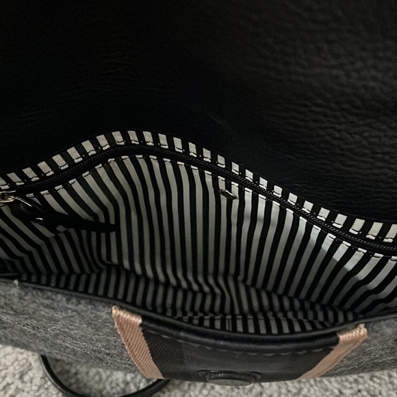 Authentic Kate Spade Cross Body Handbag - Picture 4 of 4